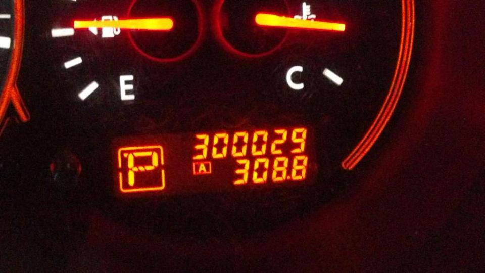 2008 Nissan Altima 300k miles